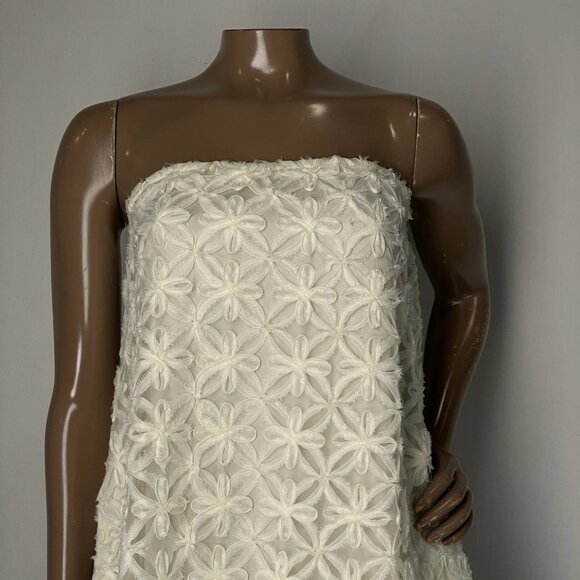 WeWoreWhat Women’s Strapless Floral Lace Mini Dress – Ivory - Picture 11 of 12